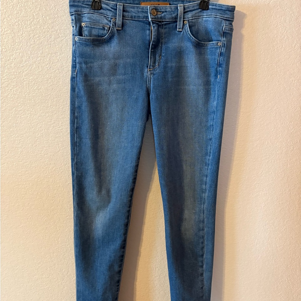 Joe's Jeans Women's Skinny in Classic Blue